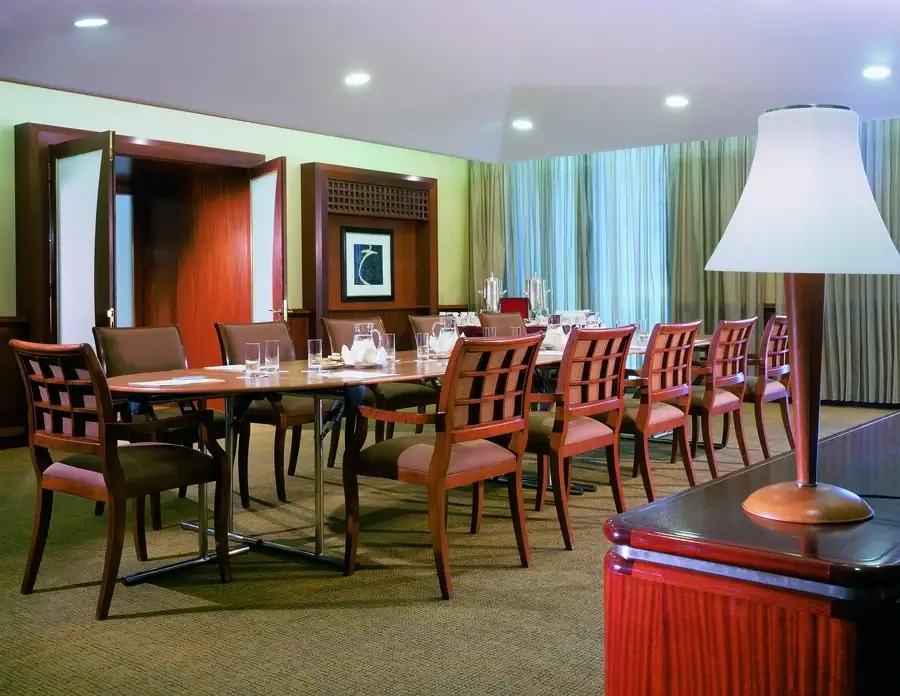 Dining area – drapery by BTX – at the Al Faisaliah Hotel.